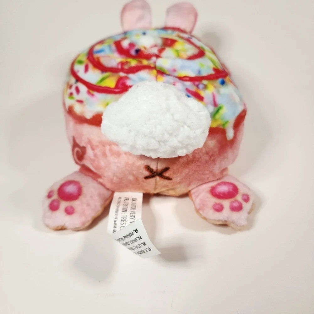 Cookeez Makery Baked Treatz Bunny Cinnamon Roll Sprinkles Talking Plush 6